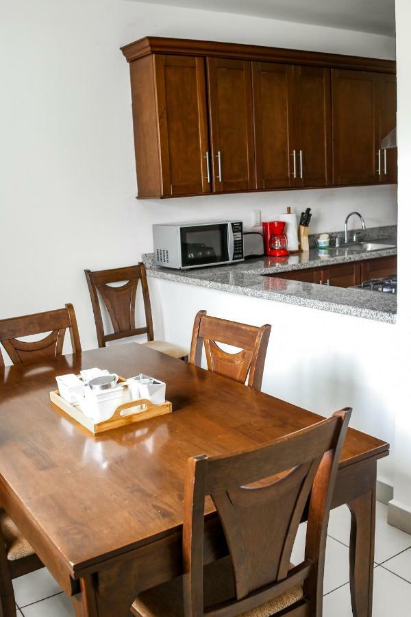 Apartamentos Vistas De Santo Domingo Managua Bagian luar foto