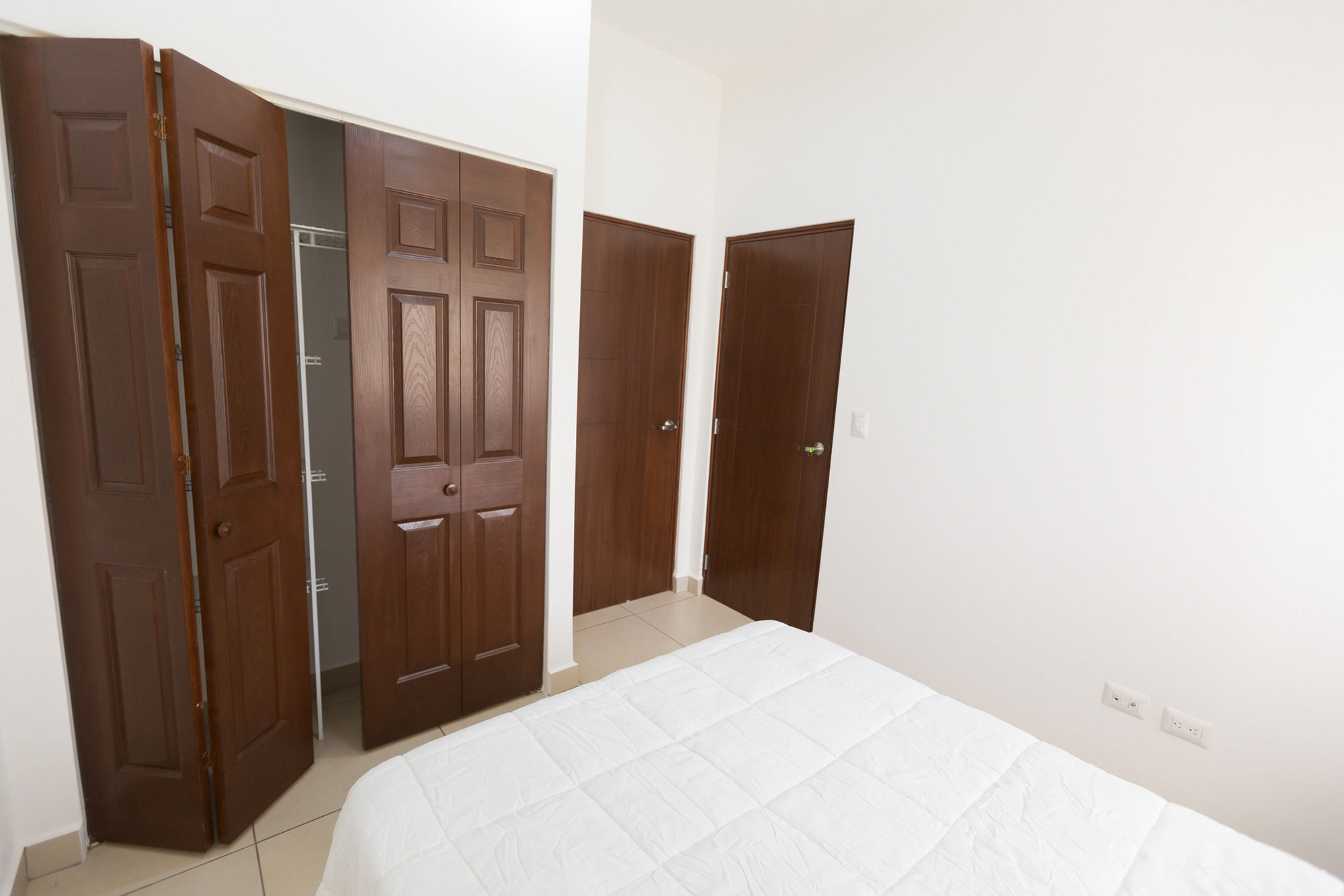 Apartamentos Vistas De Santo Domingo Managua Bagian luar foto